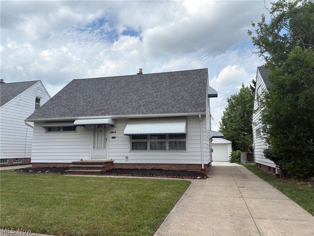 13921 Oakview Boulevard Garfield Heights OH 44125