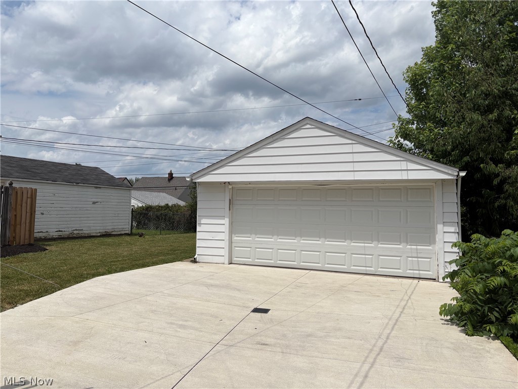 13921 Oakview Boulevard Garfield Heights OH 44125