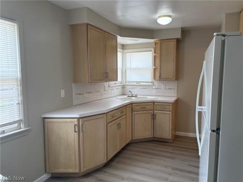 13921 Oakview Boulevard Garfield Heights OH 44125