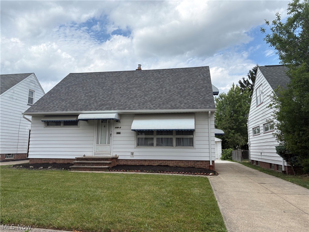 13921 Oakview Boulevard Garfield Heights OH 44125