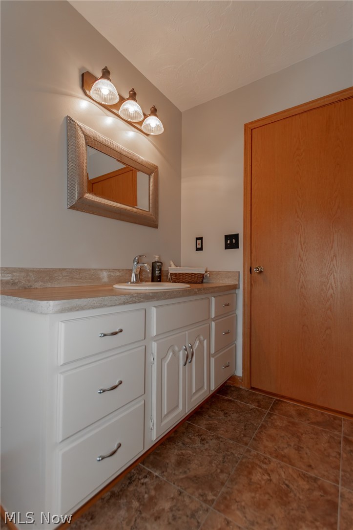 3195 Narrows Road Perry OH 44081