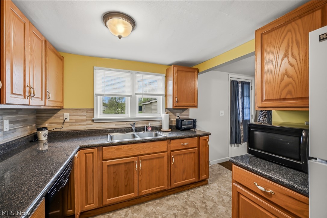 6982 Mcclure Road Hubbard OH 44425