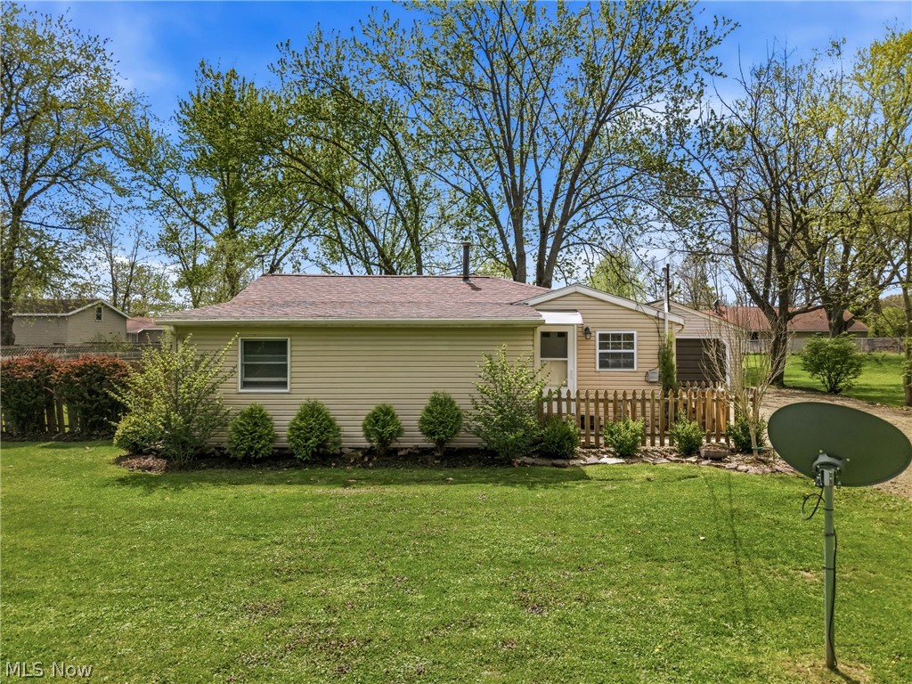 6982 Mcclure Road Hubbard OH 44425