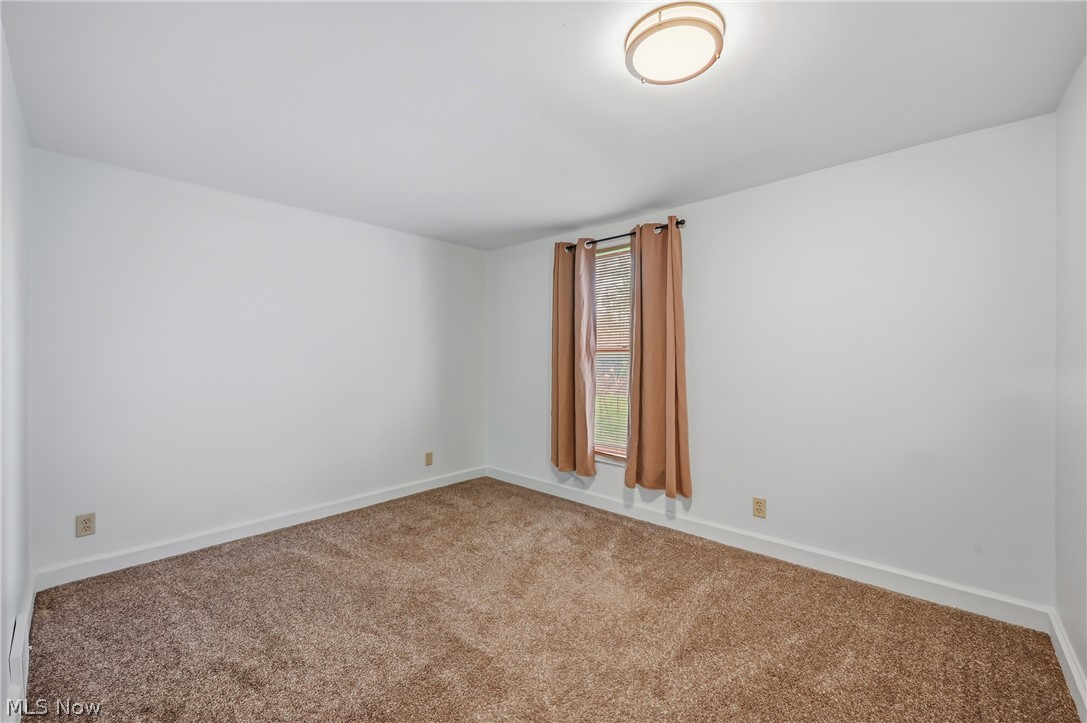 6982 Mcclure Road Hubbard OH 44425