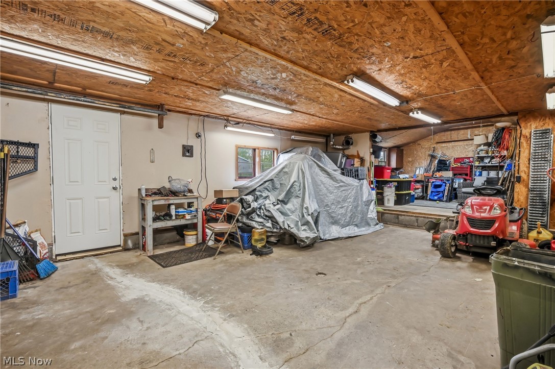 6982 Mcclure Road Hubbard OH 44425