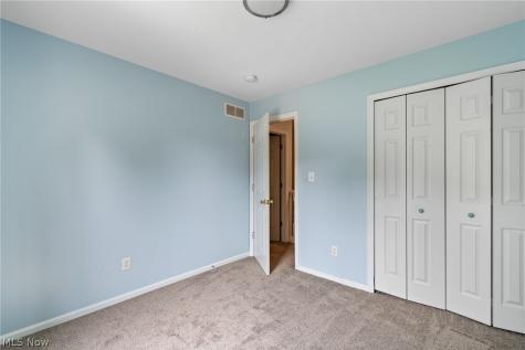 2483 Clara Street Cuyahoga Falls OH 44221