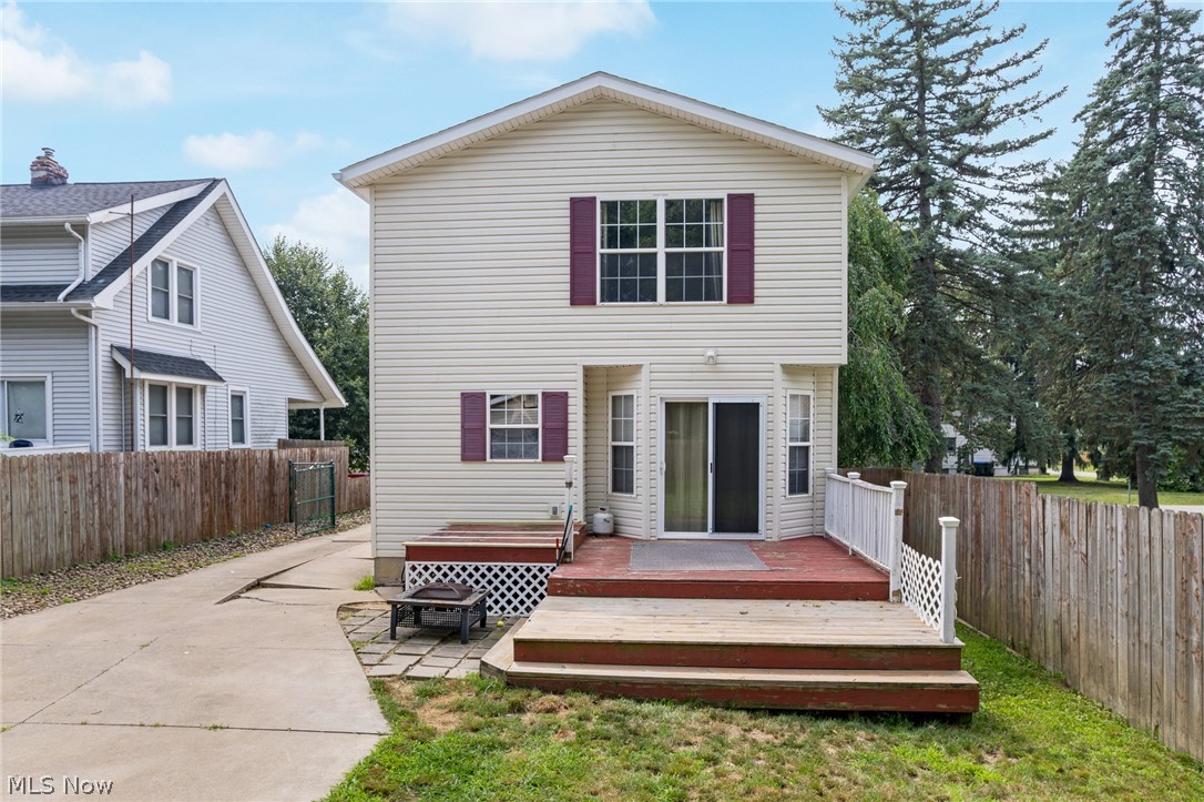 2483 Clara Street Cuyahoga Falls OH 44221