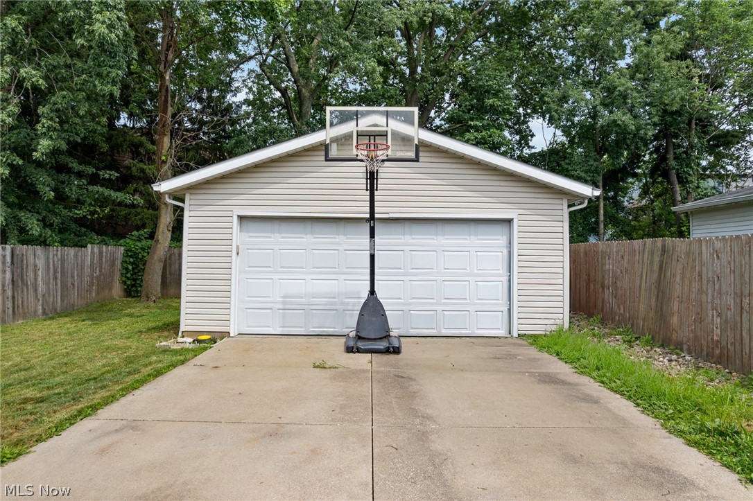 2483 Clara Street Cuyahoga Falls OH 44221