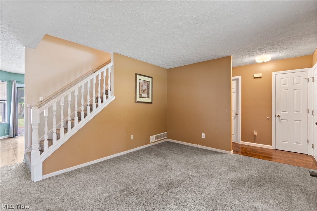 2483 Clara Street Cuyahoga Falls OH 44221