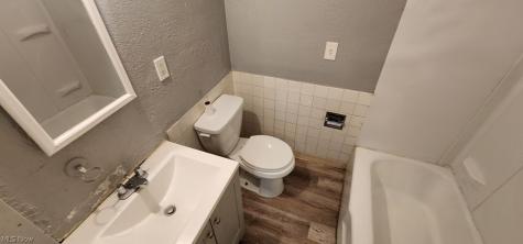14809 Rockside Road Maple Heights OH 44137