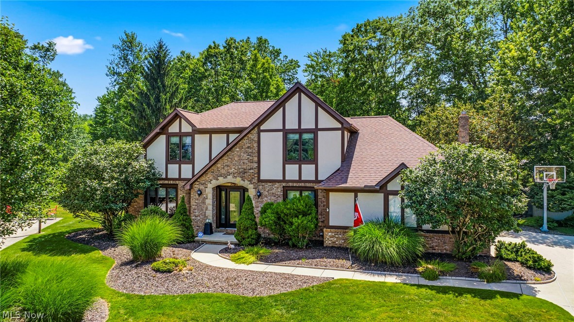 3173 Rosewood Oval North Royalton OH 44133