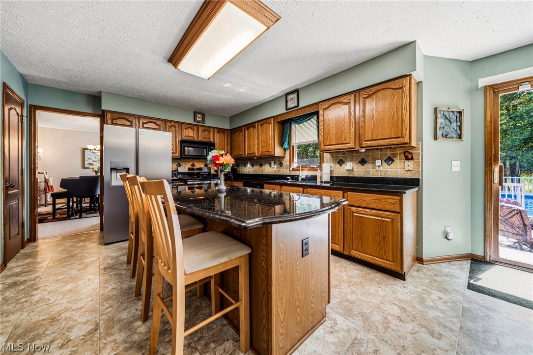 3173 Rosewood Oval North Royalton OH 44133