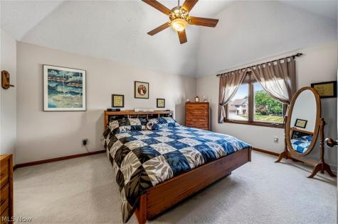 3173 Rosewood Oval North Royalton OH 44133