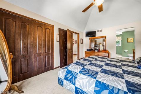 3173 Rosewood Oval North Royalton OH 44133