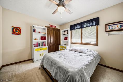 3173 Rosewood Oval North Royalton OH 44133