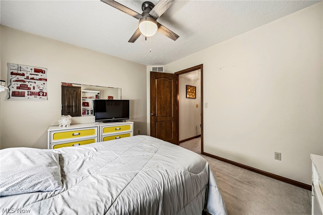 3173 Rosewood Oval North Royalton OH 44133