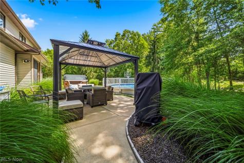 3173 Rosewood Oval North Royalton OH 44133
