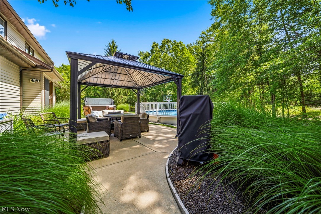 3173 Rosewood Oval North Royalton OH 44133
