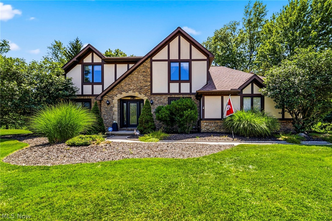 3173 Rosewood Oval North Royalton OH 44133