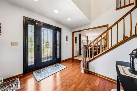3173 Rosewood Oval North Royalton OH 44133