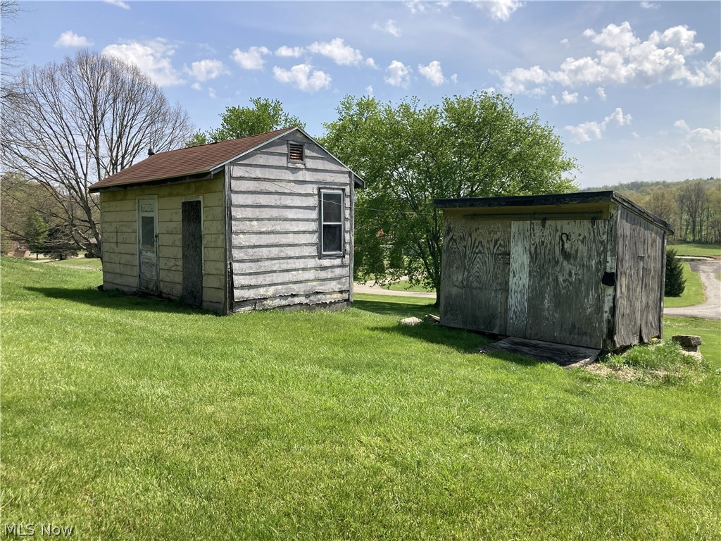 1238 Schneiders Crossing Road NW Dover OH 44622