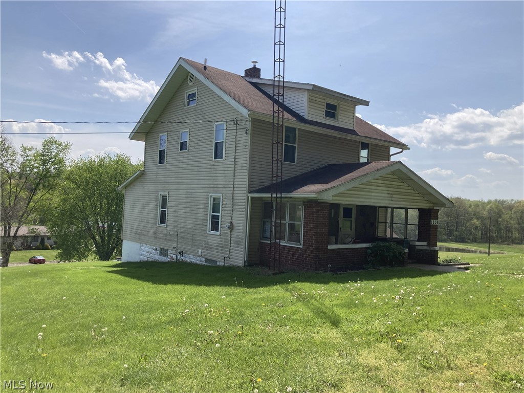 1238 Schneiders Crossing Road NW Dover OH 44622
