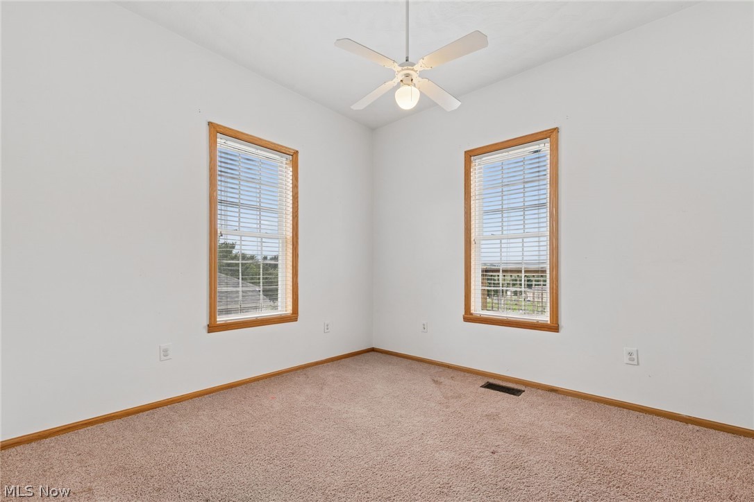 29 S West Street Thornville OH 43076