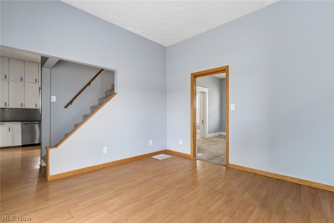 29 S West Street Thornville OH 43076