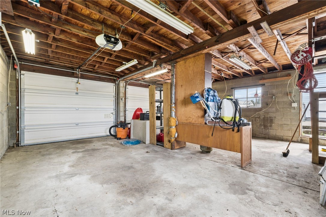 29 S West Street Thornville OH 43076