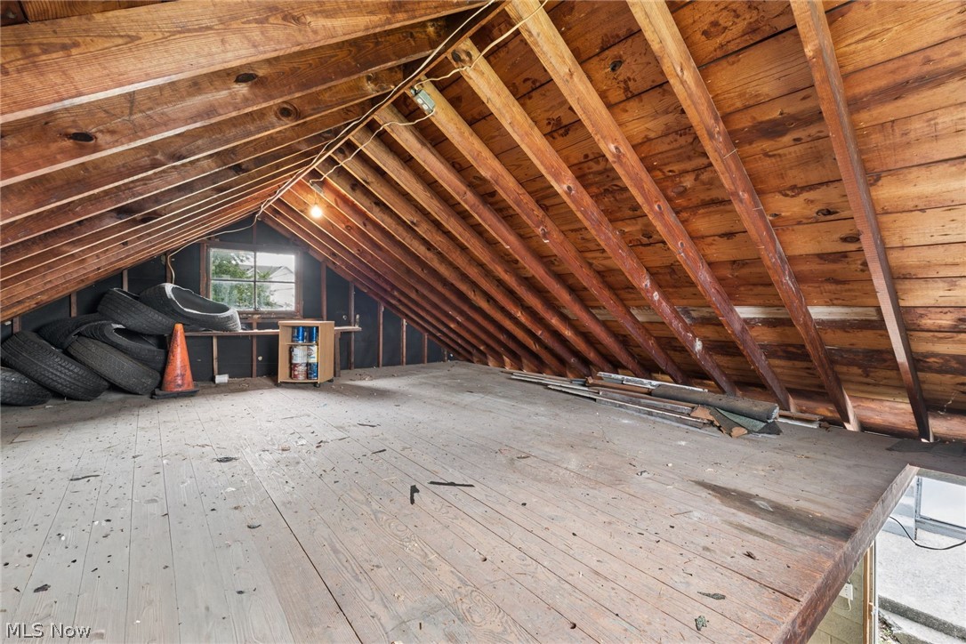 29 S West Street Thornville OH 43076