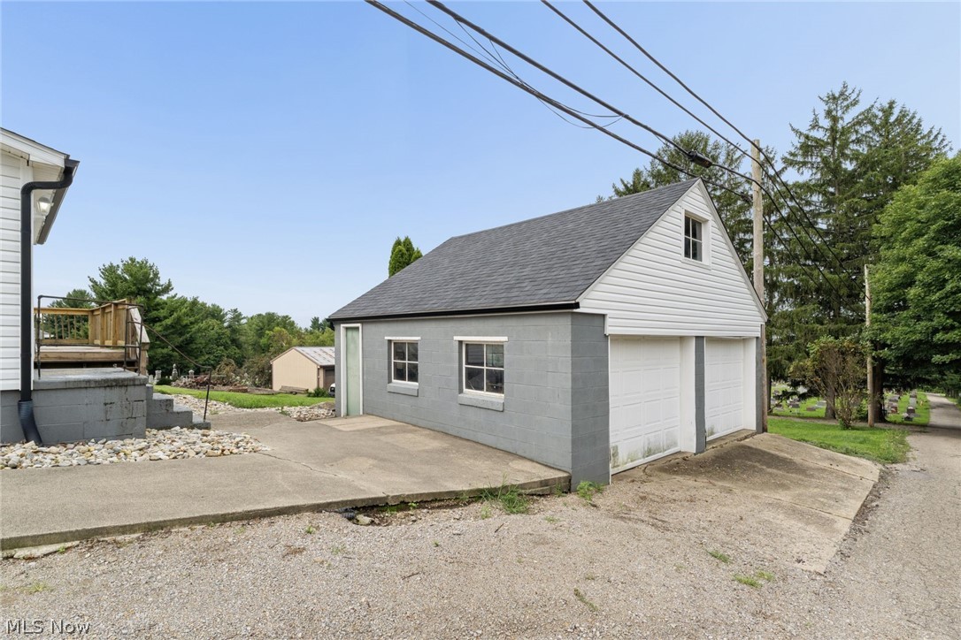 29 S West Street Thornville OH 43076