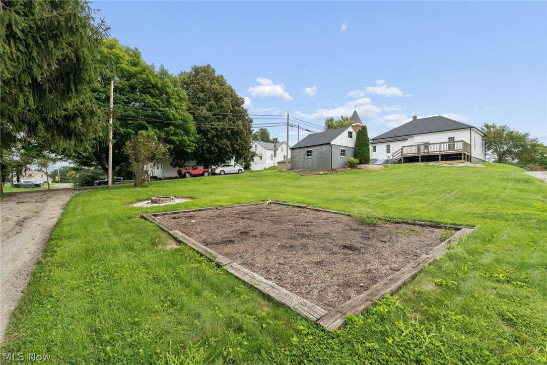29 S West Street Thornville OH 43076