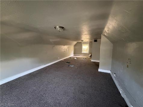 557 E 117th Street Cleveland OH 44108