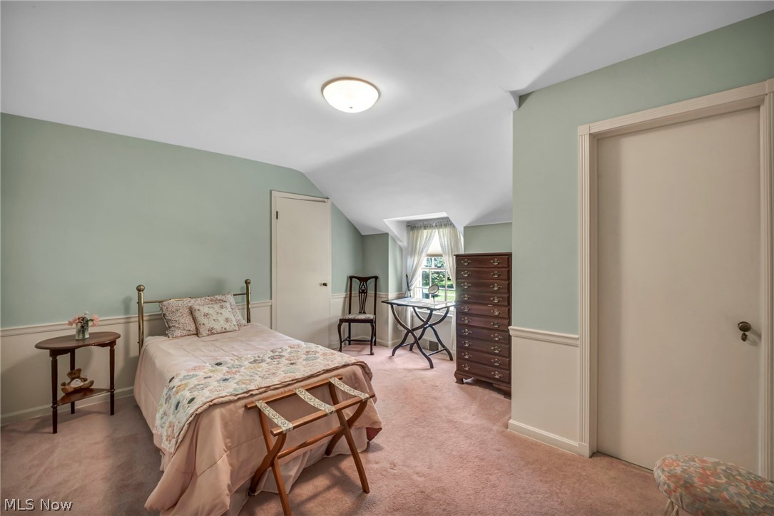 21439 Claythorne Road Shaker Heights OH 44122