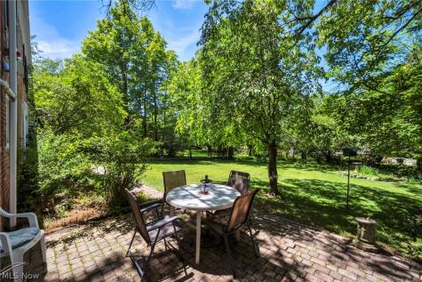 21439 Claythorne Road Shaker Heights OH 44122