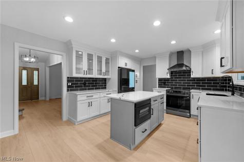 17069 Partridge Drive Strongsville OH 44136