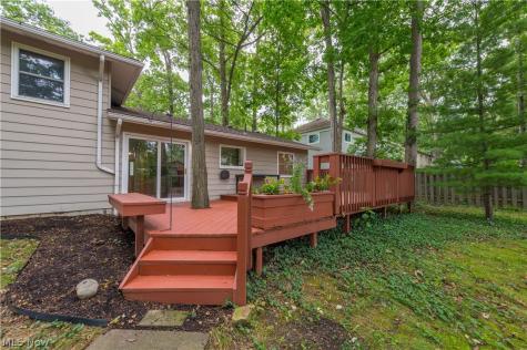 17069 Partridge Drive Strongsville OH 44136