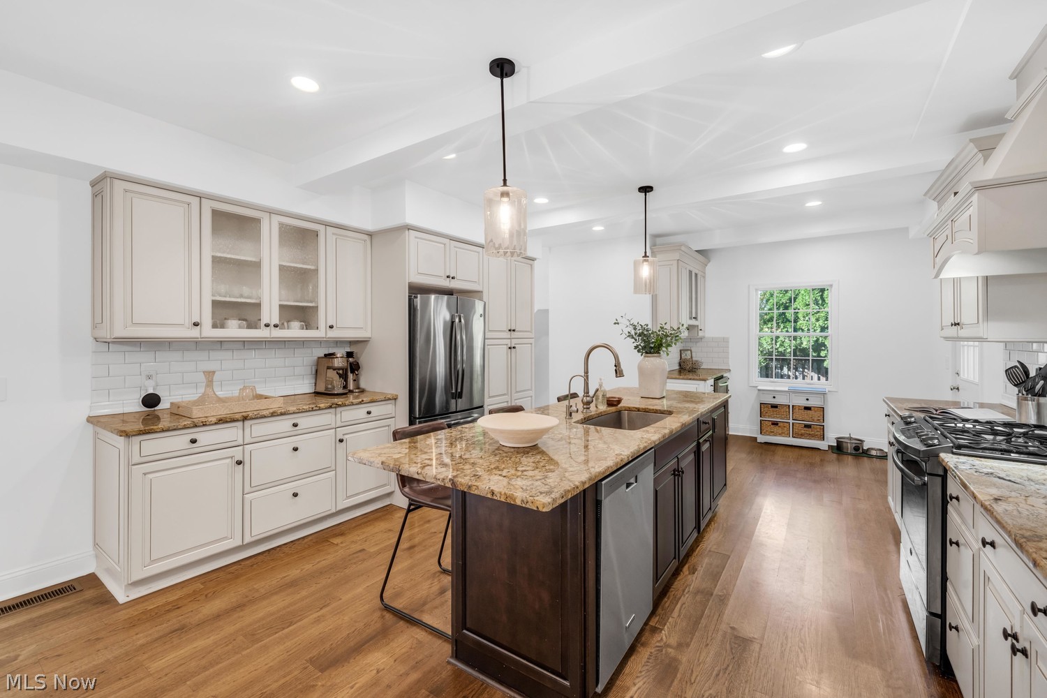 21576 Kenwood Avenue Rocky River OH 44116