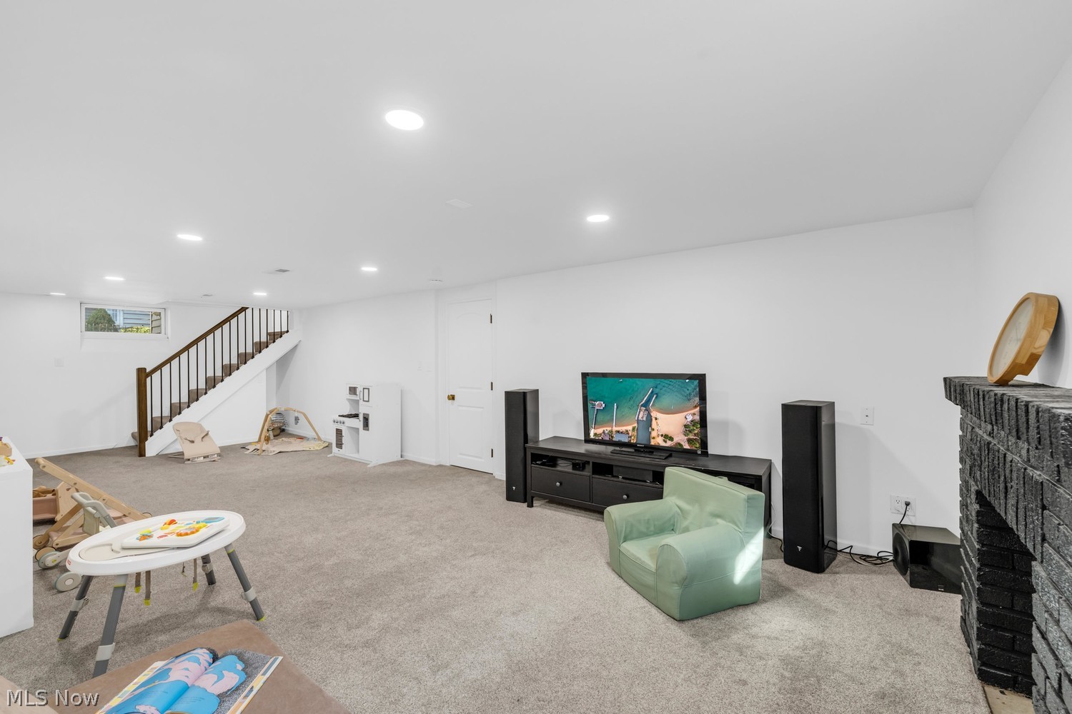 21576 Kenwood Avenue Rocky River OH 44116