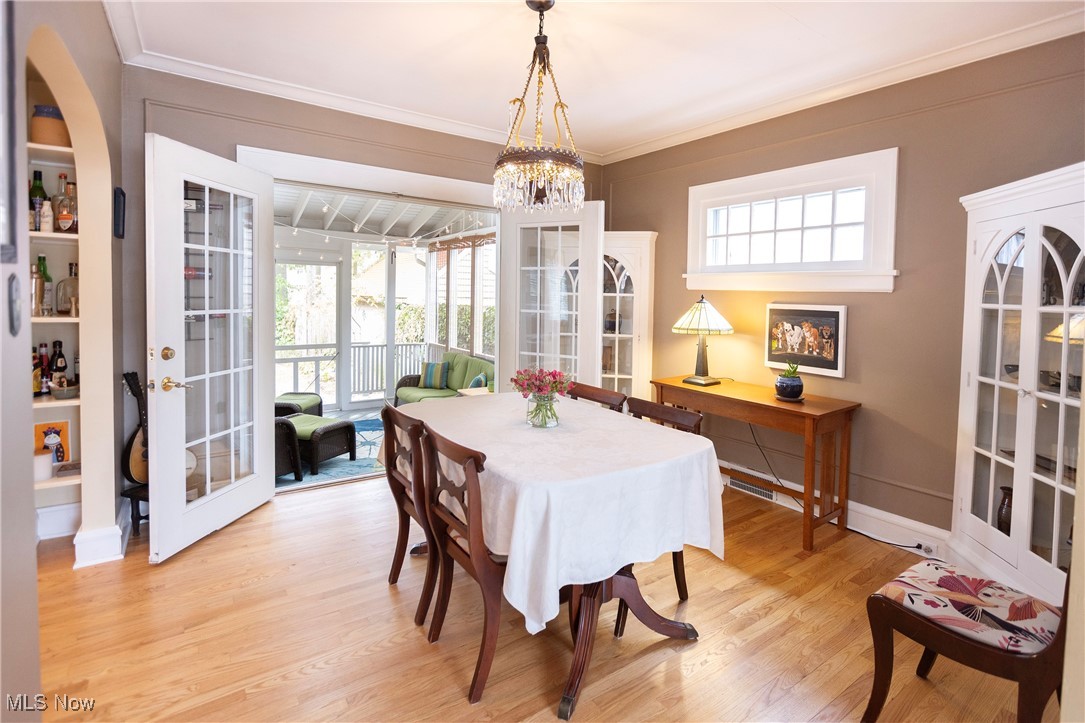 1314 Chase Avenue Lakewood OH 44107