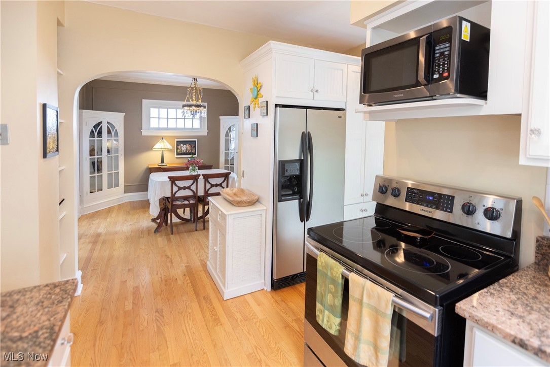 1314 Chase Avenue Lakewood OH 44107