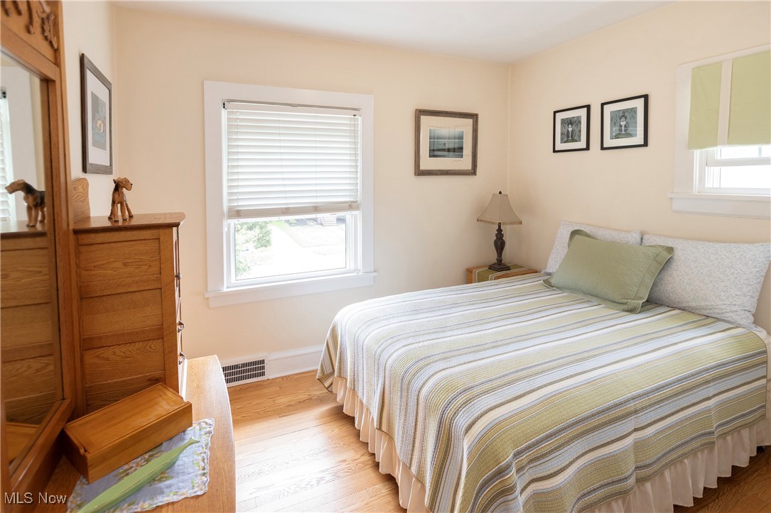 1314 Chase Avenue Lakewood OH 44107