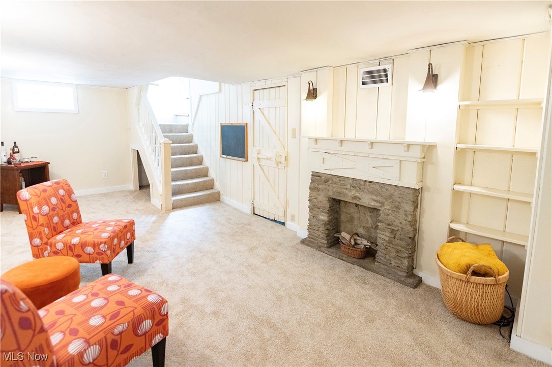 1314 Chase Avenue Lakewood OH 44107