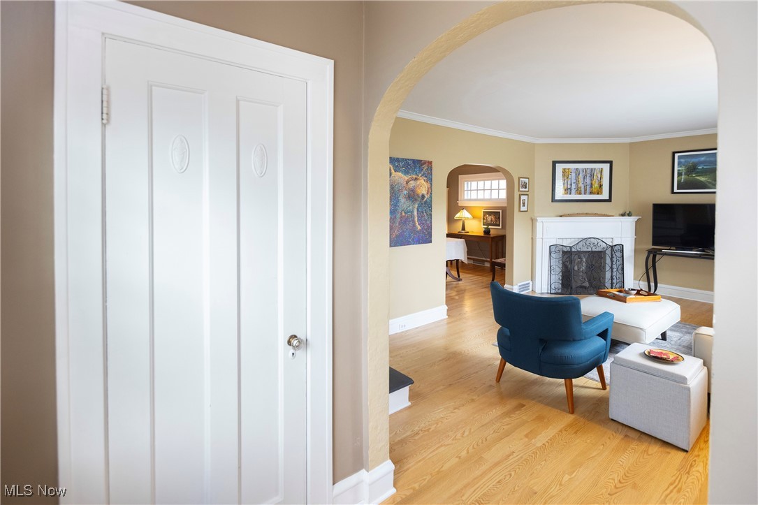 1314 Chase Avenue Lakewood OH 44107