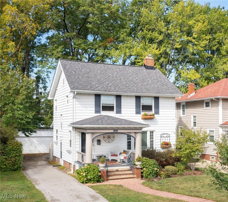 1314 Chase Avenue Lakewood OH 44107