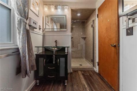 3625 Silsby Road University Heights OH 44118