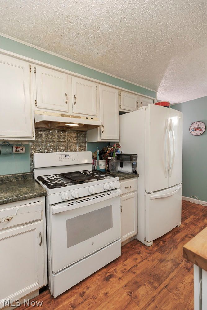 15103 South Street Wakeman OH 44889