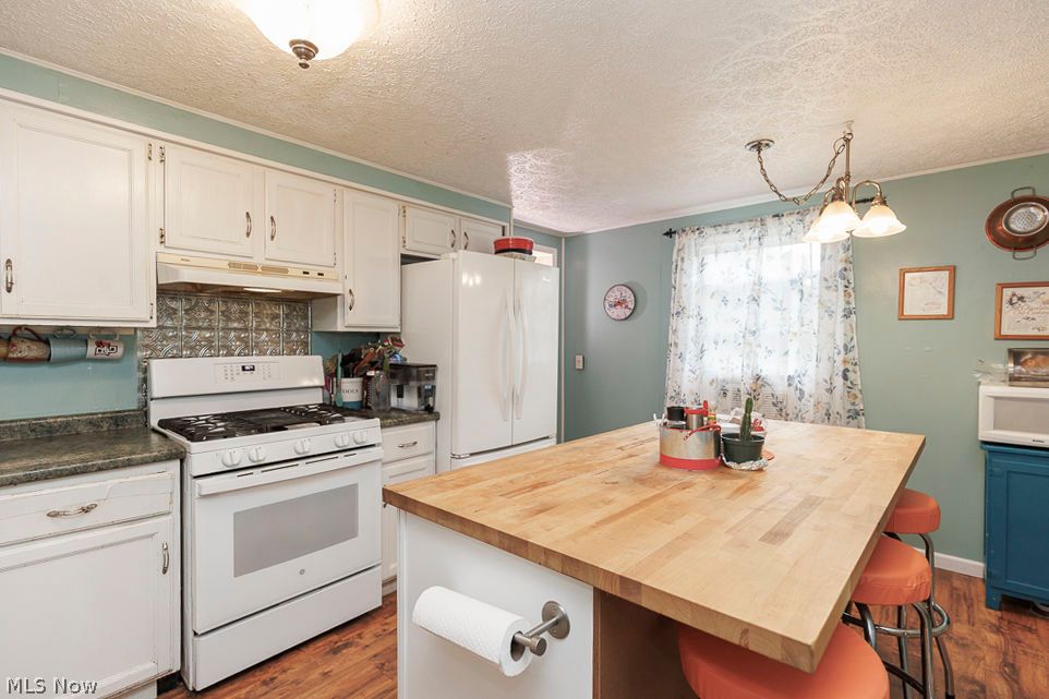 15103 South Street Wakeman OH 44889