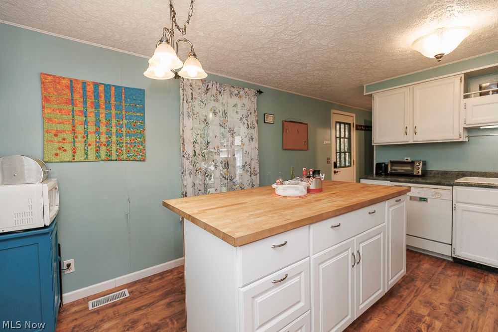 15103 South Street Wakeman OH 44889