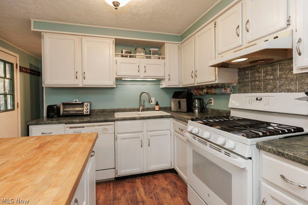 15103 South Street Wakeman OH 44889